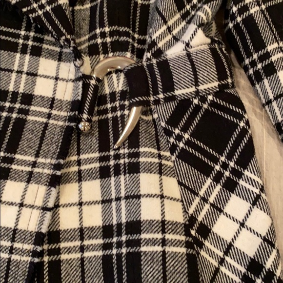 90’s Plaid Blazer - Picture 2 of 4